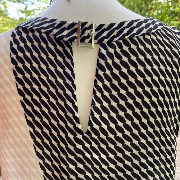 Vince Camuto tank top - Picture 3 of 4